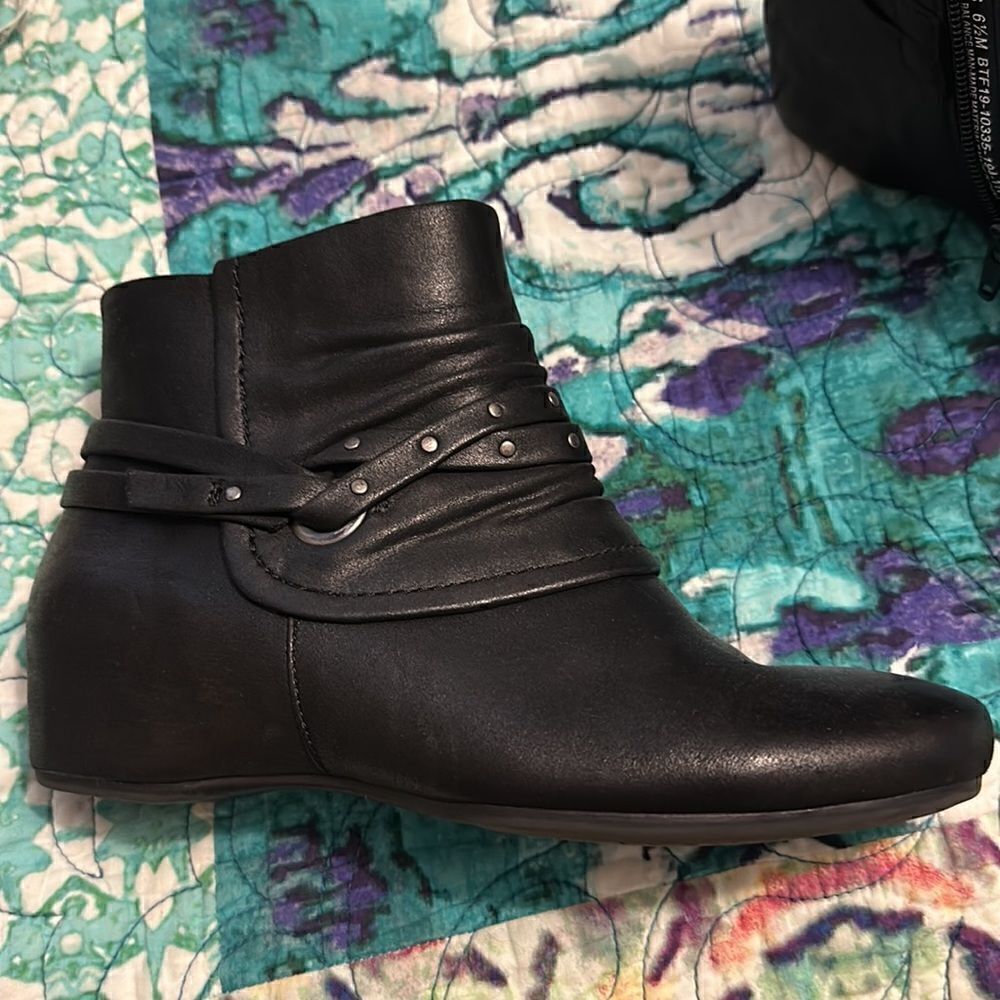 Wedge booties   - Picture 2 of 7